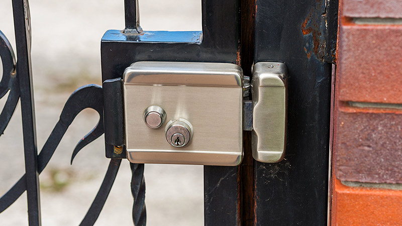 قفل درب حیاط ساده