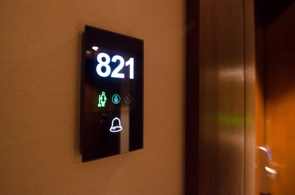 نمایشگر هتلی چیست؟