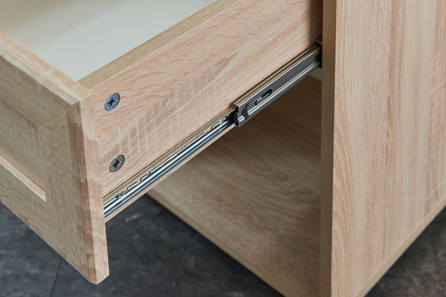 ریل کشو چیست و چه کاربردی دارد؟