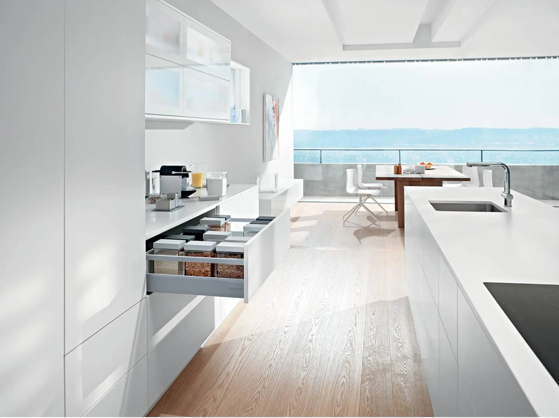 تقسیم کننده‌ داخل کابینت چیست؟