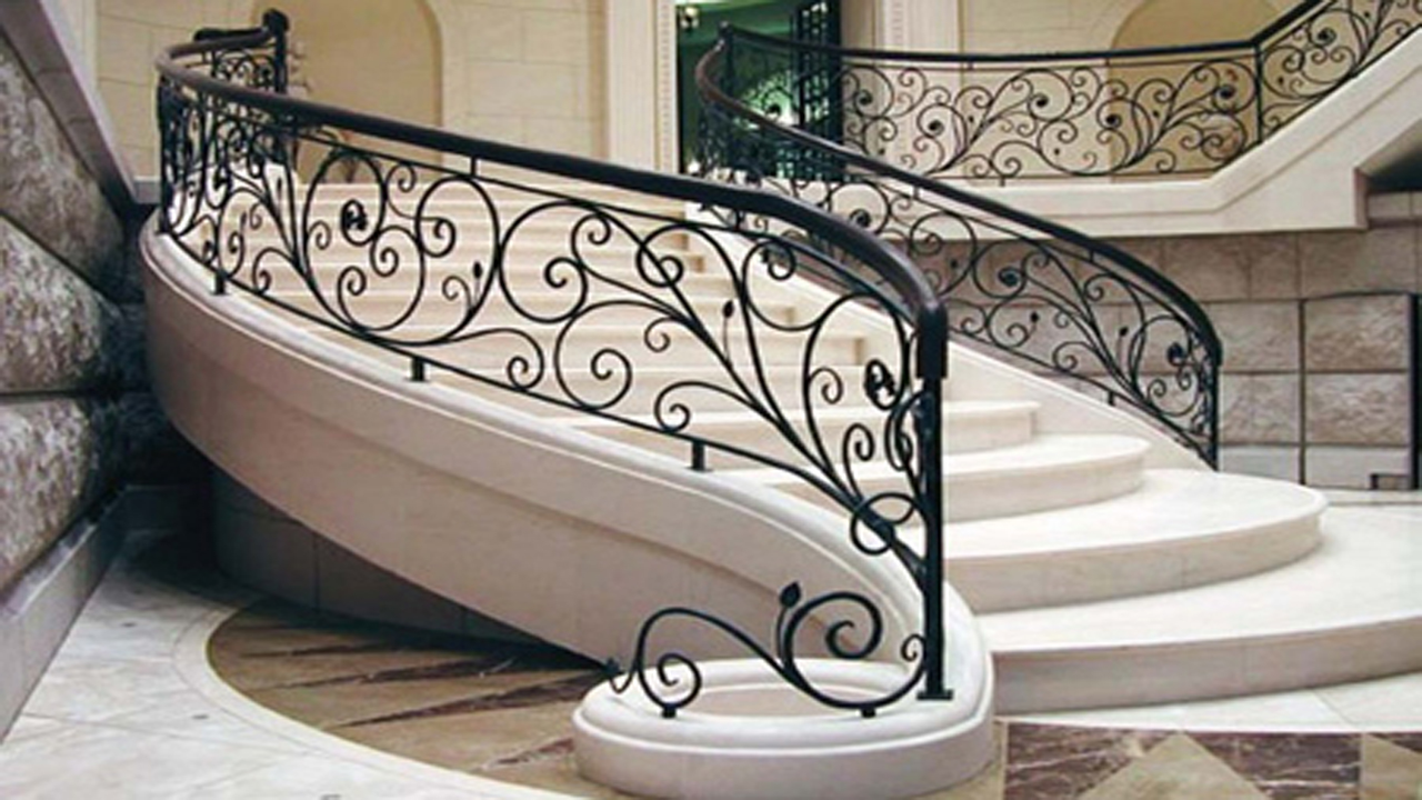 کاربرد فرفورژه در ساختمان [درب، نرده و حفاظ پنجره]