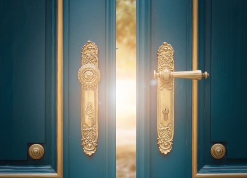 دستگیره ساختمان از سنتی تا مدرن