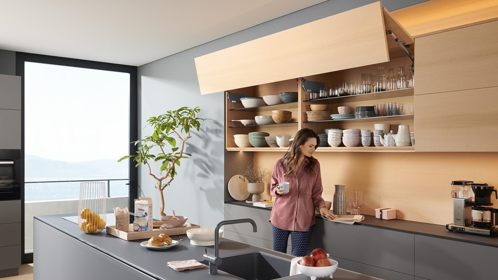 جک و ریل کابینت | بهترین برند یراق‌آلات کابینت چیست؟