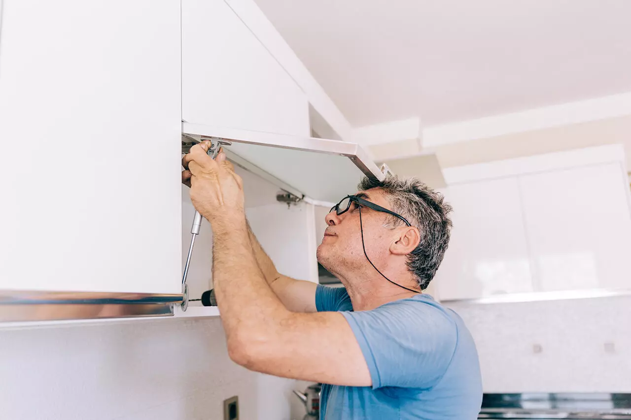 چگونه جک کابینت را نصب کنیم؟