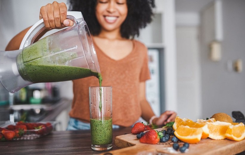 طرز تهیه اسموتی های چربی سوز و رژیمی