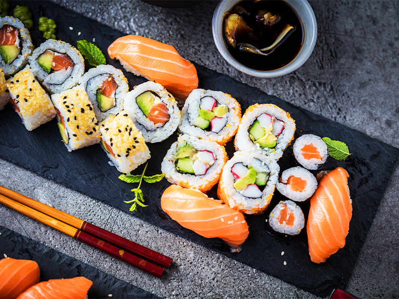 مضررات خوردن سوشی