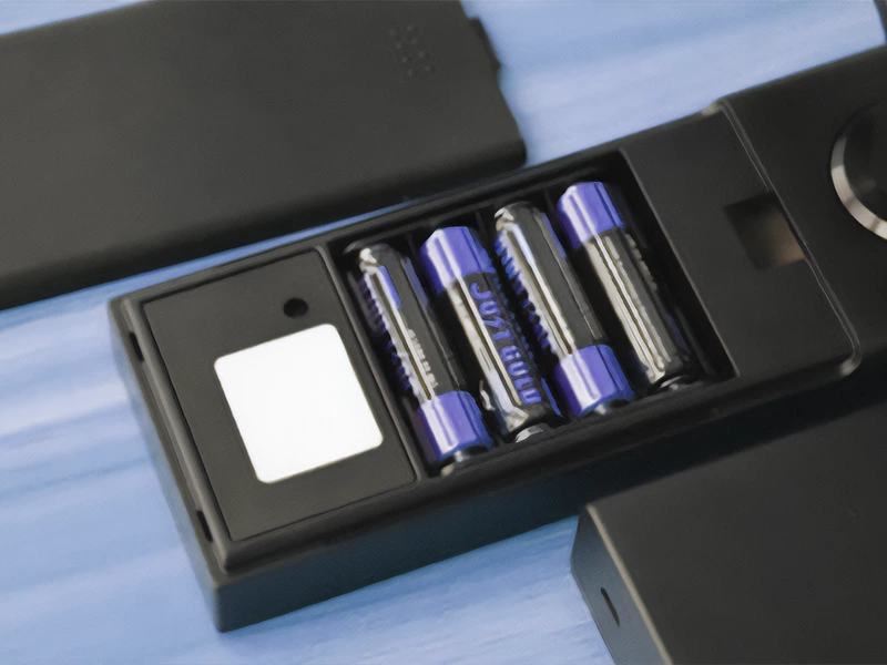 منبع تغذیه قفل های هوشمند چیست ؟