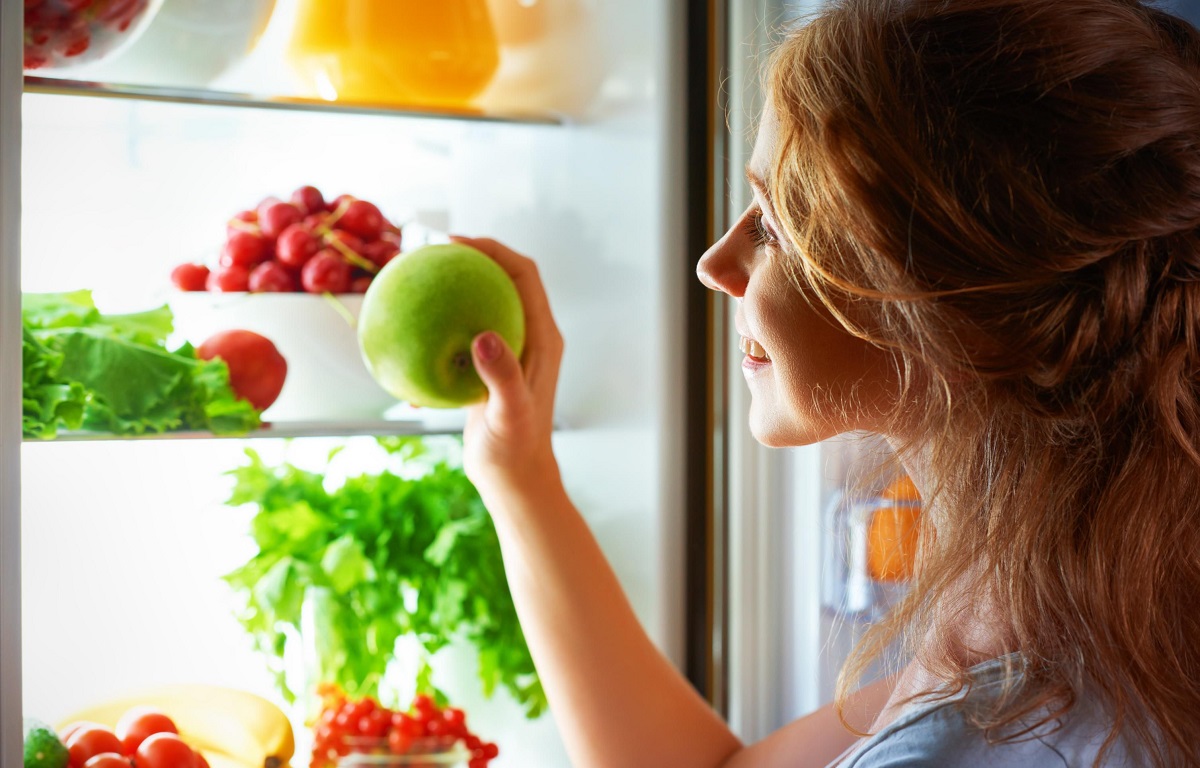 بهترین زمان خوردن میوه